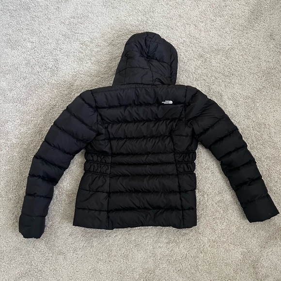 The North Face Women's Hooded Black Puffer Jacket - Picture 2 of 2